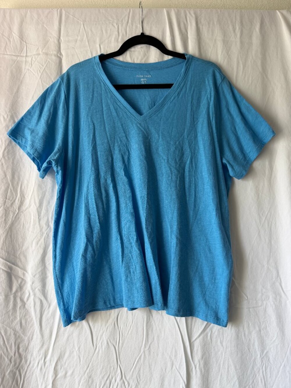 EILEEN FISHER Easy V-Neck Organic Cotton T-Shirt NWT 1X - Picture 2 of 5